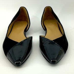 NATURALIZER LEATHER FLATS
